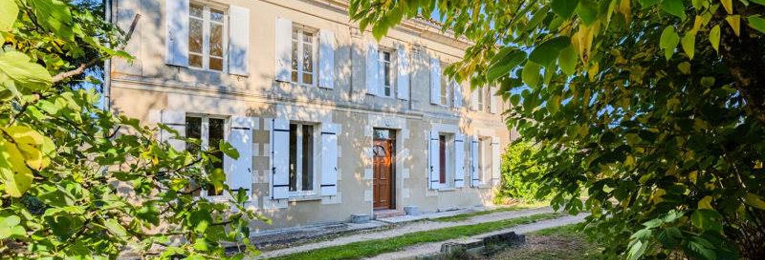 Maison 5 Pièces 118 m² à vendre à Les Peintures (33230)