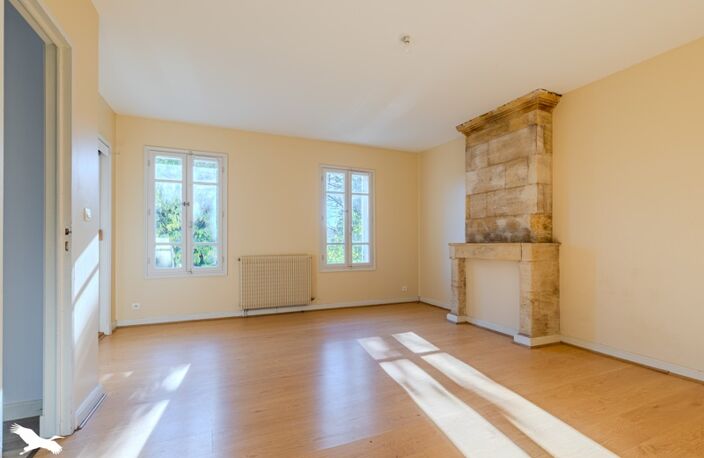 Maison en pierre de 5 pièces principales — photo 3