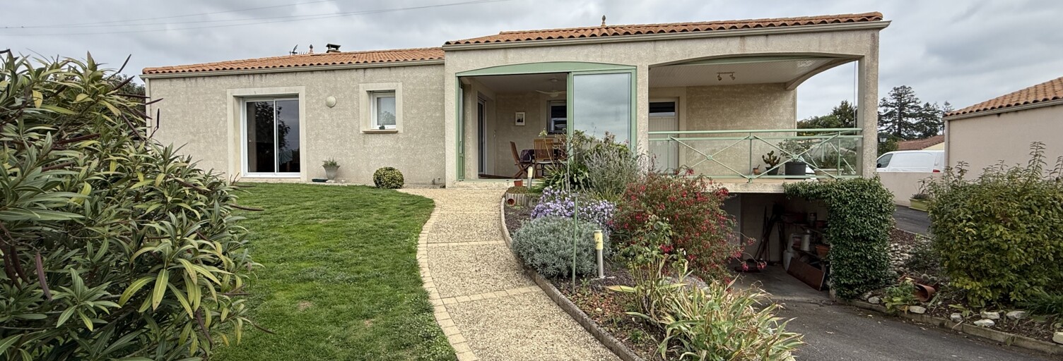 Maison 5 Pièces 113 m² à vendre à Terval (85120)