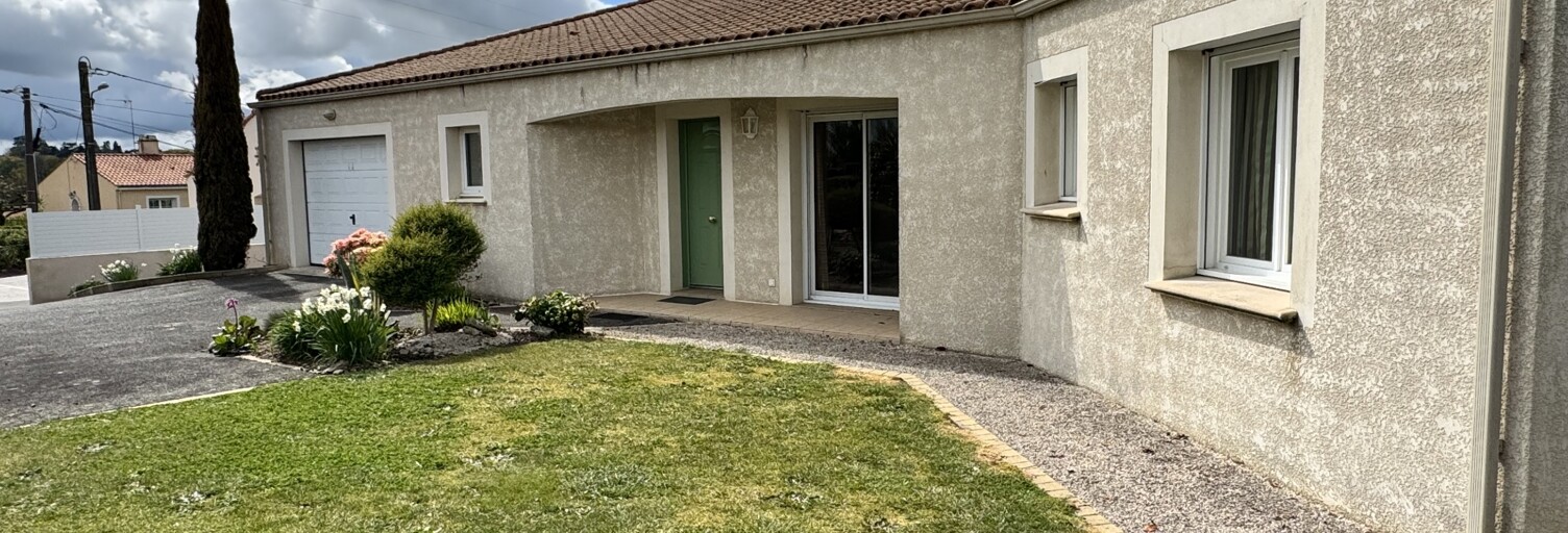 Maison 5 Pièces 113 m² à vendre à Terval (85120)