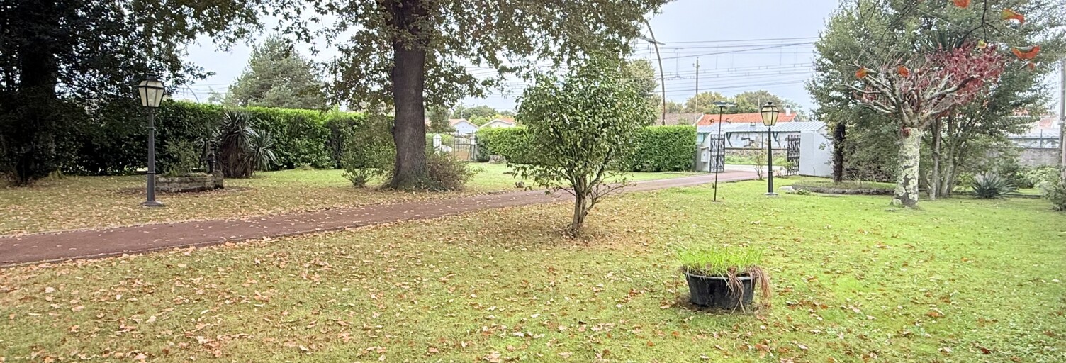 Terrain  999 m² à vendre à Pessac (33600)