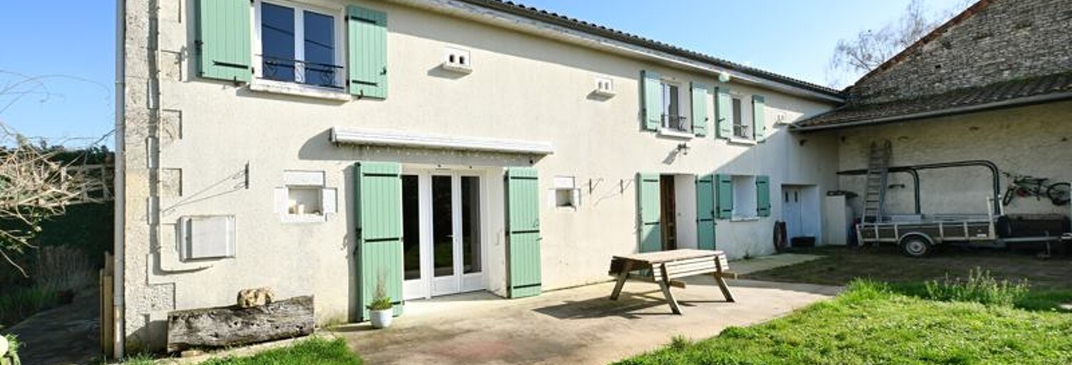 Maison 8 Pièces 270 m² à vendre à Val-de-Bonnieure (16230)