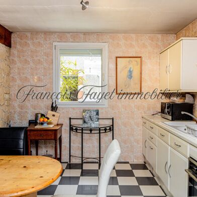 Maison 9 pièces 469000 €