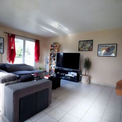 Maison 6 pièces 289899 €