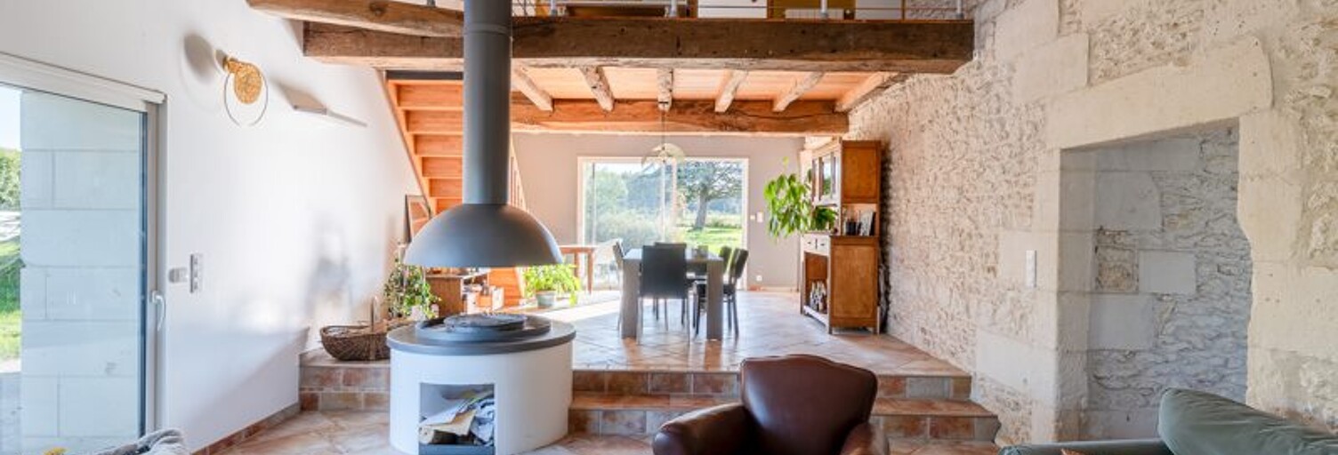 Maison 7 Pièces 201 m² à vendre à Chermignac (17460)