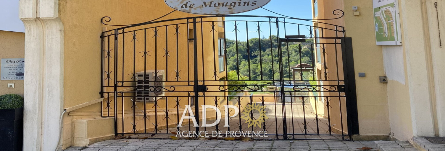 Garage   m² à louer à Mougins (06250)