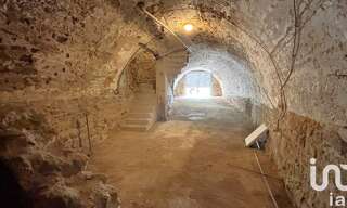 Garage  70 m² à vendre à Fréjus (83600)