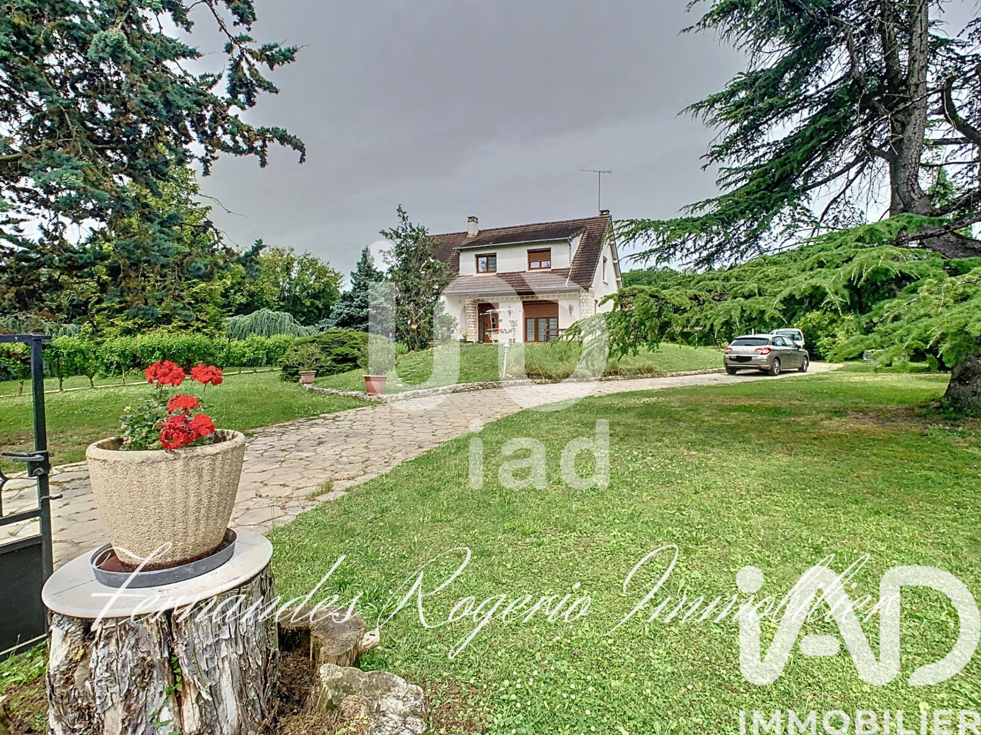 Aulnay-La-Riviere - 170m² - 8p. - 4ch.