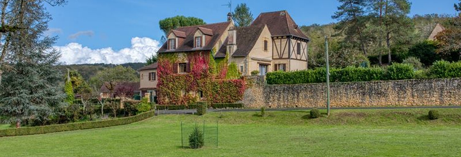 Maison 9 Pièces 160 m² à vendre à Les Eyzies (24620)