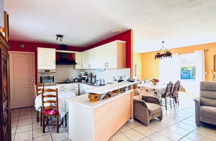 Contemporaine de 5 pièces principales — photo 2
