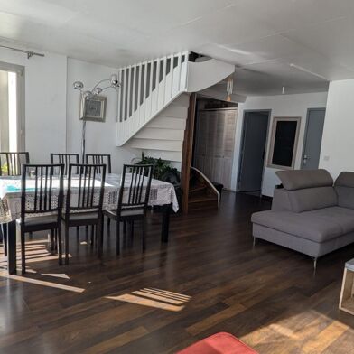 Appartement 5 pièces 229900 €