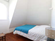 ROYAN - QUARTIER DU PARC - BEL APPARTEMENT T5 - RESIDENCE FACE A LA PLAGE — photo 3