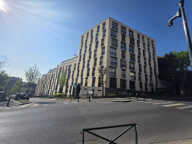 Puteaux : immense appartement avec balcon à acheter — photo 2