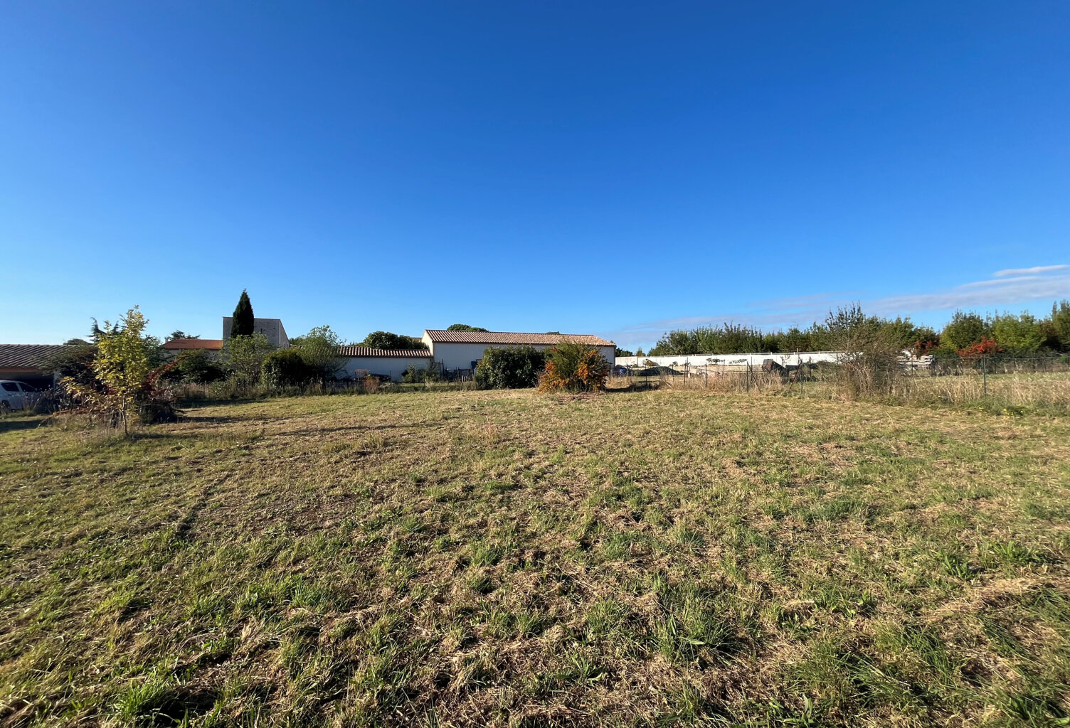 SAINT MAMERT DU GARD Terrain viabilisé de 800 m2 — photo 1