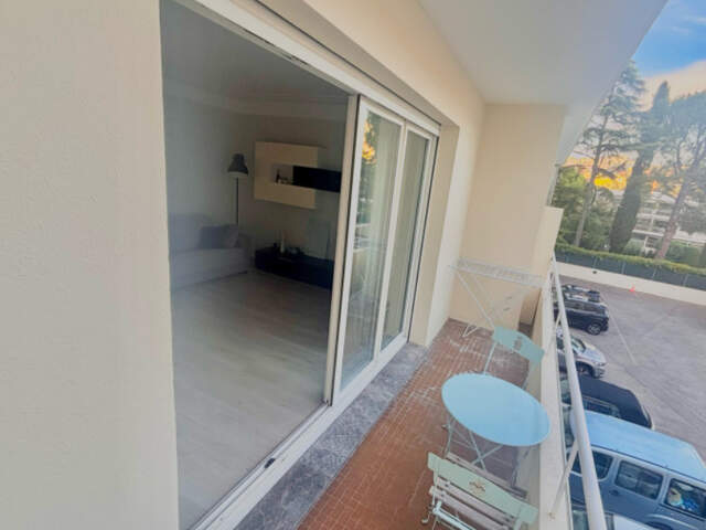 LE CANNET LIMITE CANNES T2 49 M2 DANS RÉSIDENCE BOURGEOISE 2 — photo du bien