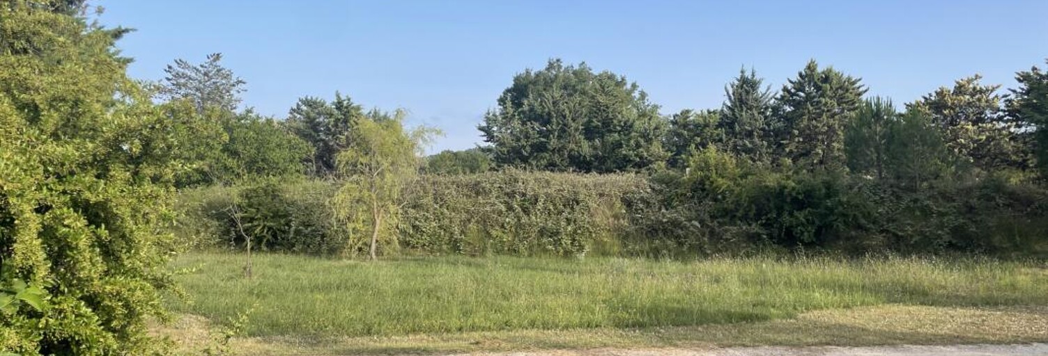 Terrain  3000 m² à vendre à Tourrettes (83440)