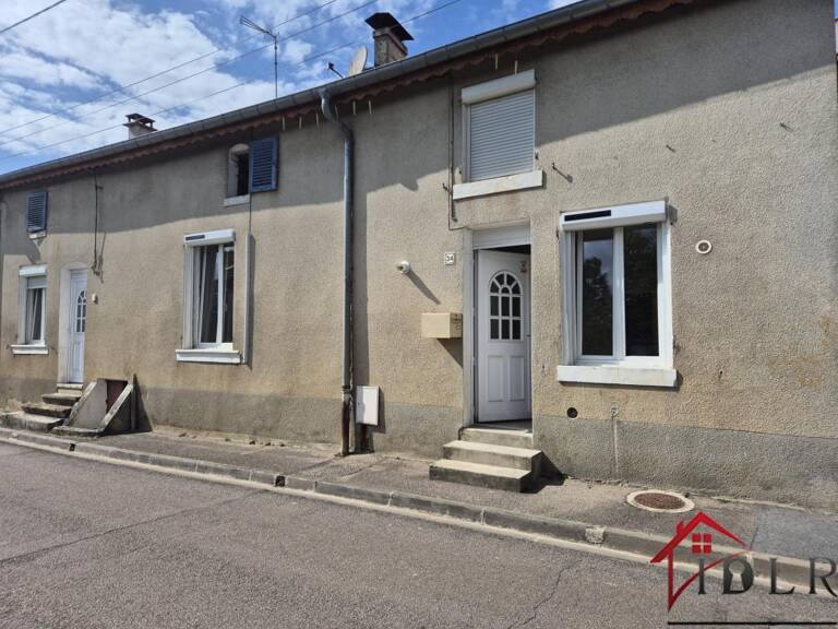 Maison de village de 82m2 avec grange — photo 1