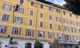 Local industriel  91 m² à louer à Ajaccio (20000)