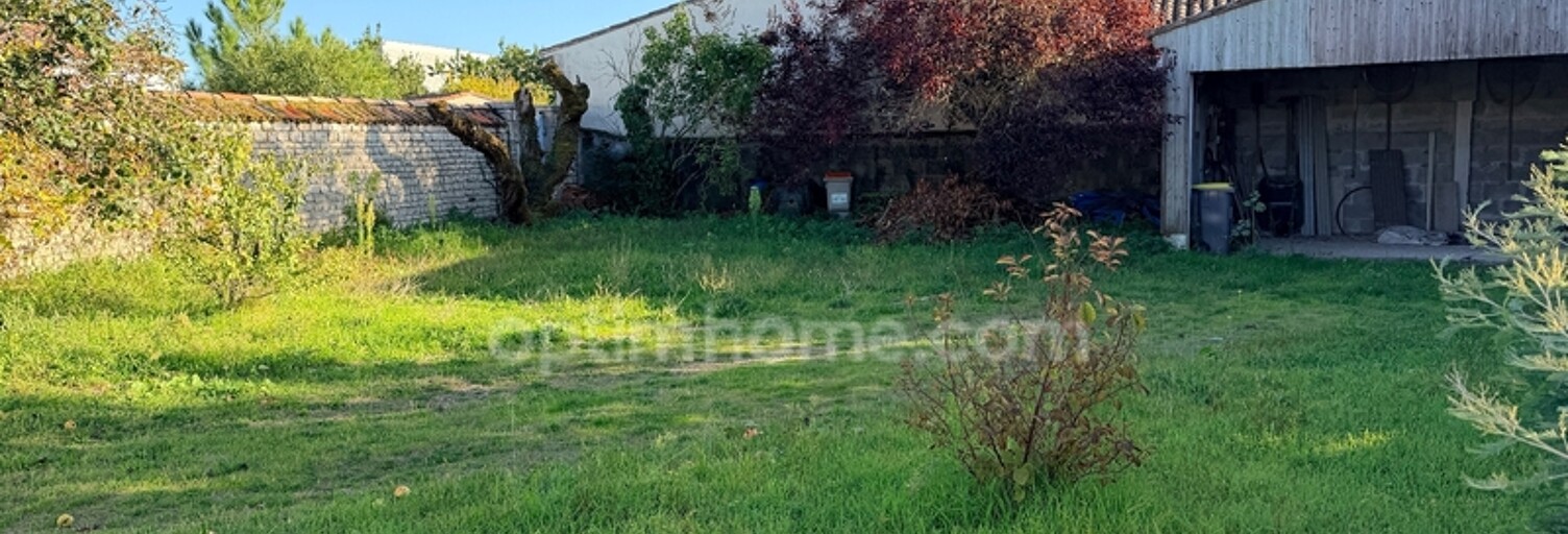 Terrain  294 m² à vendre à Sainte-Marie-de-Ré (17740)