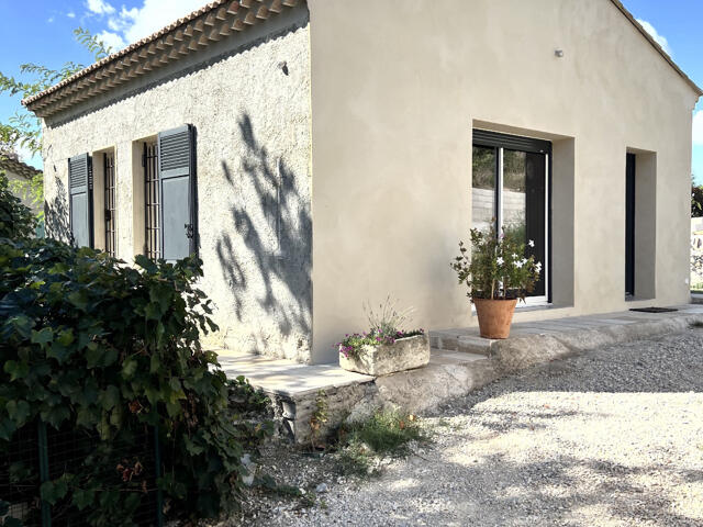 Maison proposé à Sainte-Cécile-les-Vignes