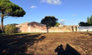 Terrain  549 m² à vendre à Le Bois-Plage-en-Ré (17580)