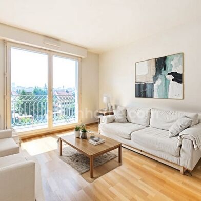 Appartement 2 pièces 235000 €