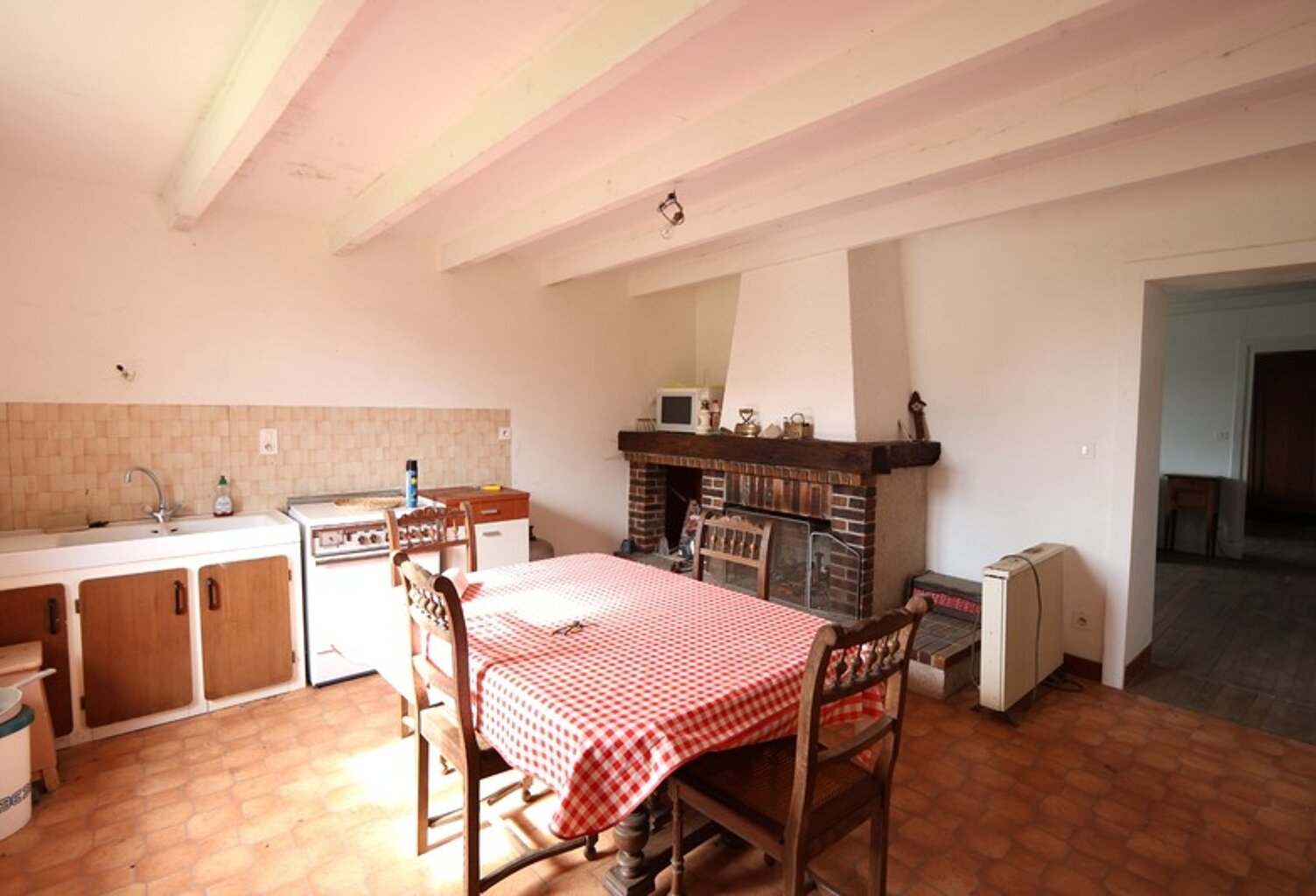 🏡 À vendre – Maison à rénover de 144m² avec potentiel à Peuvillers avec un terrain de 495 m² situé en zone à bâtir- proche Belgique et Luxembourg — photo 1