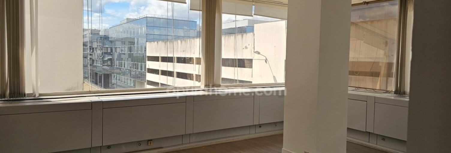 Bureau 1 Pièce 25 m² à louer à Pontoise (95000)