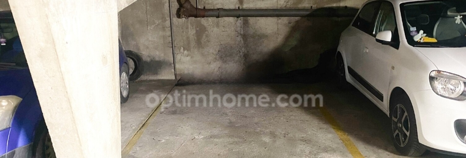 Garage  10 m² à vendre à Saint-Denis (93200)