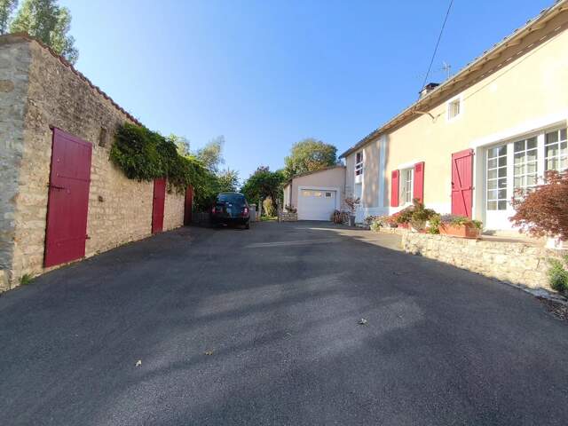 MAISON 4 CHAMBRES - SOUDAN — photo du bien