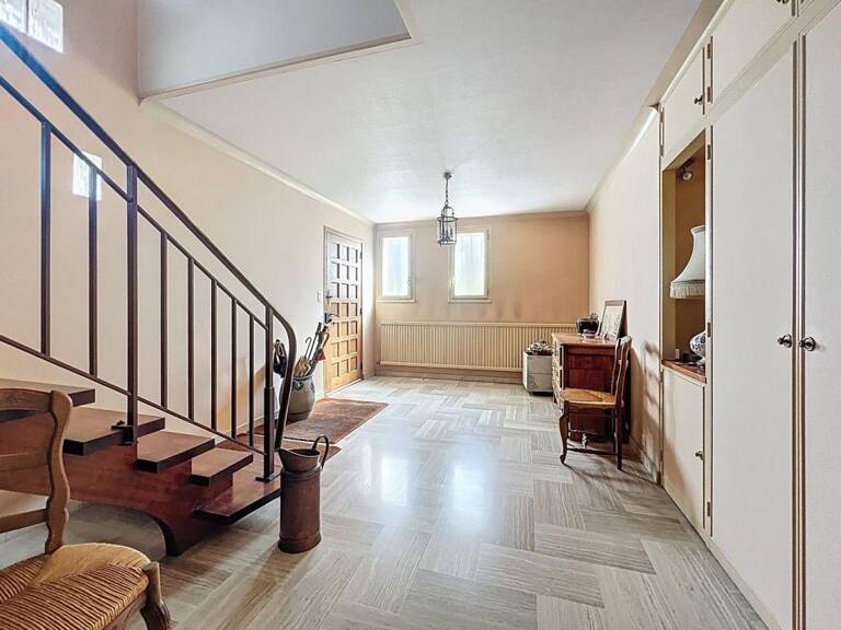 Maison À Vendre — photo 1