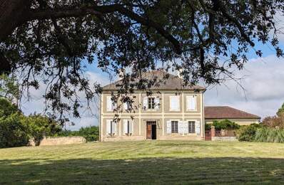 A vendre, Vic-Fezensac, Gers : Magnifique maison de maître authentique avec des beaux volumes et éléments d'époque, grandes dépendances, allée privée bordée d'arbres et parc de 1,9ha — photo du bien