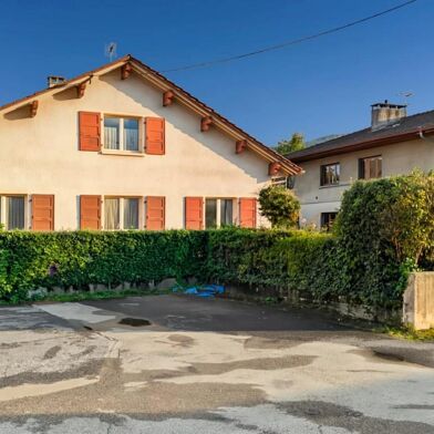Maison 7 pièces 680000 €