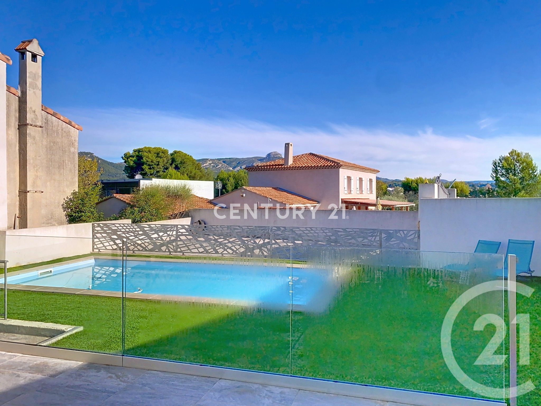 Villa / Maison  T5 à vendre Aubagne 13400