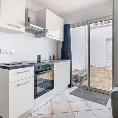 Appartement 4 pièces 1200 €