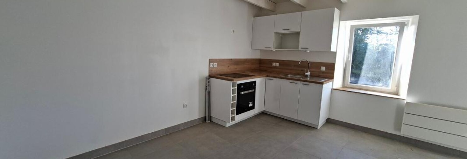 Maison 2 Pièces 42 m² à louer à Plouguernével (22110)