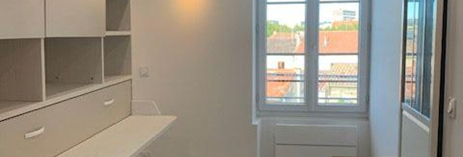 Appartement 1 Pièce 17 m² à louer à Nîmes (30000)