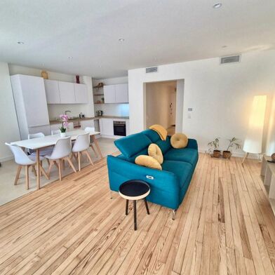 Appartement 4 pièces 435000 €