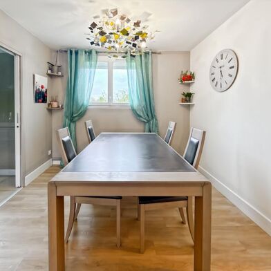 Appartement 4 pièces 154500 €