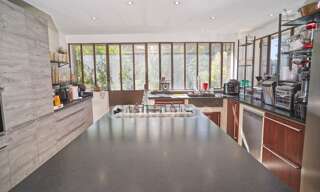 Maison 9 Pièces 294 m² à vendre à Graveson (13690)