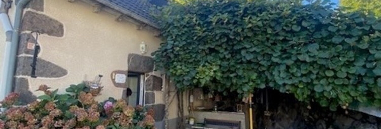 Maison 3 Pièces 60 m² à vendre à Saint-Chamant (15140)