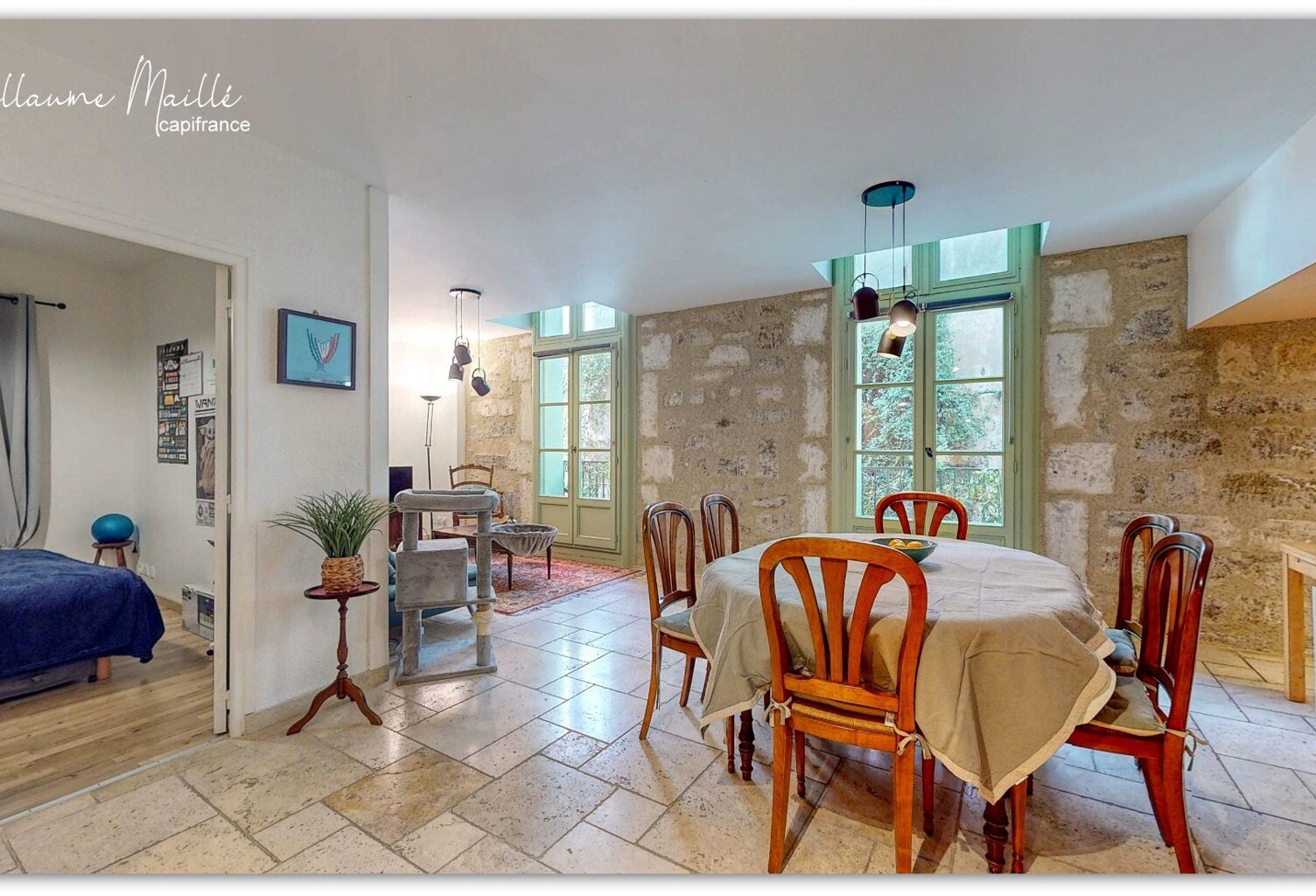 Exclusivité - Appartement T3 rénové de 75m² - PEZENAS (34120) — photo 1