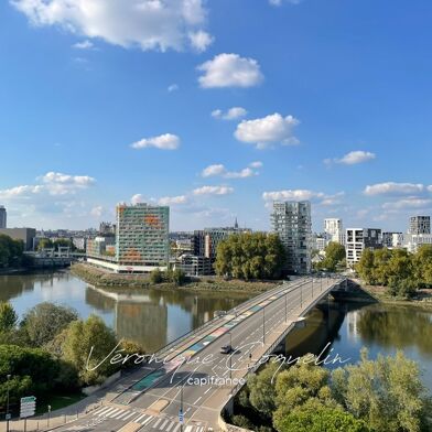 Appartement 3 pièces 439875 €