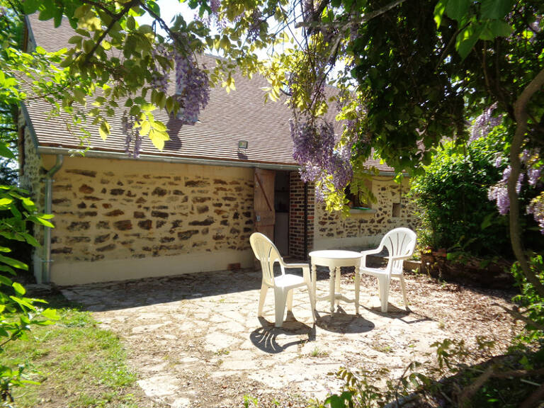 Maisons à vendre TREIGNY (89) Ensemble de deux maison 11pcs 5 ou 6 chbs, piscine, panneau solaire — photo 1
