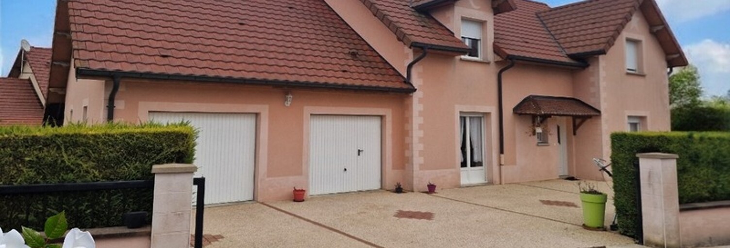 Maison 6 Pièces 200 m² à vendre à Jussey (70500)