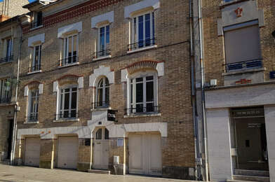 Appartement 4 pièces 254400 €