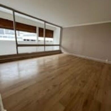 Appartement 4 pièces 1380 €