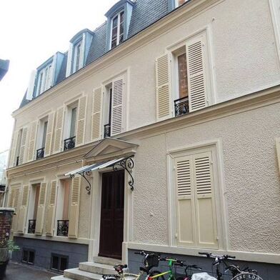 Appartement 1 pièces 1078 €