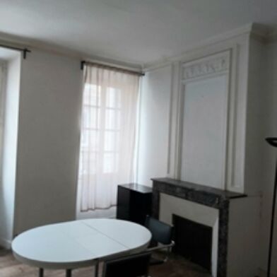 Appartement 3 pièces 974 €