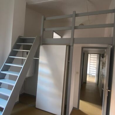 Appartement 2 pièces 594 €